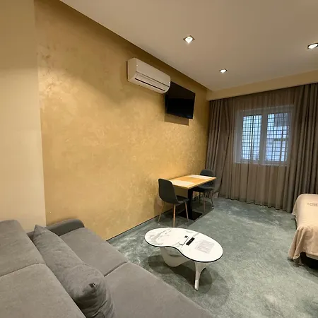 Appartement Piazza Tirana